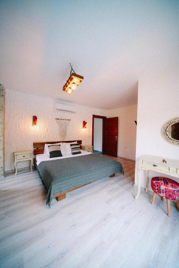 Pupa Alacati Butik Otel Çeşme Buitenkant foto