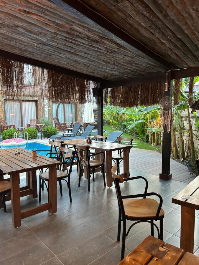 Pupa Alacati Butik Otel Çeşme Buitenkant foto