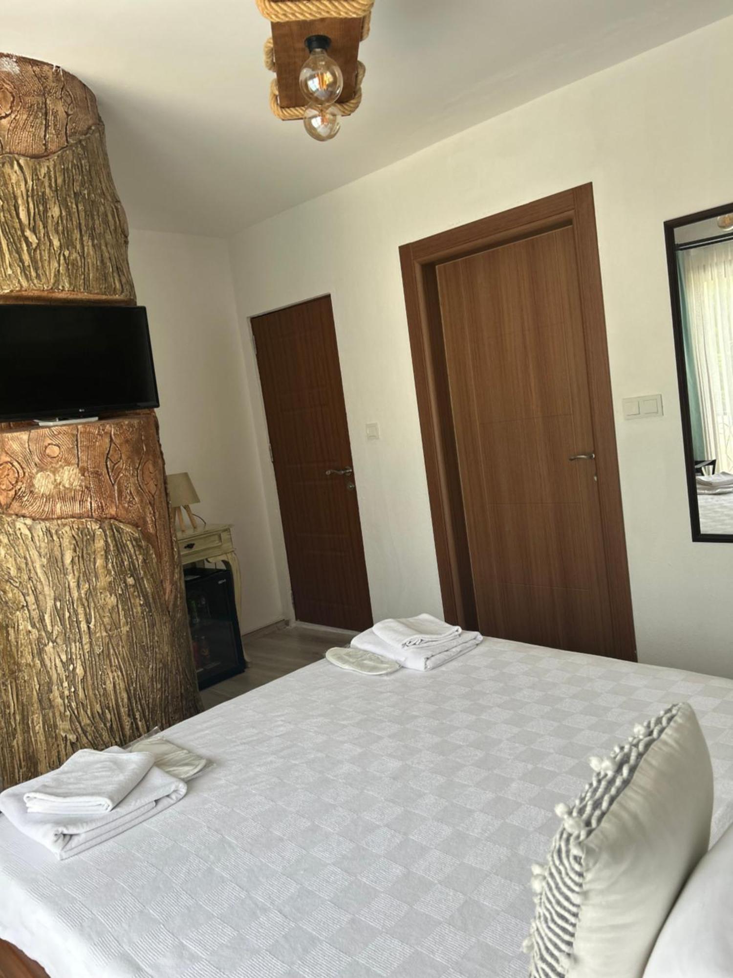 Pupa Alacati Butik Otel Çeşme Buitenkant foto