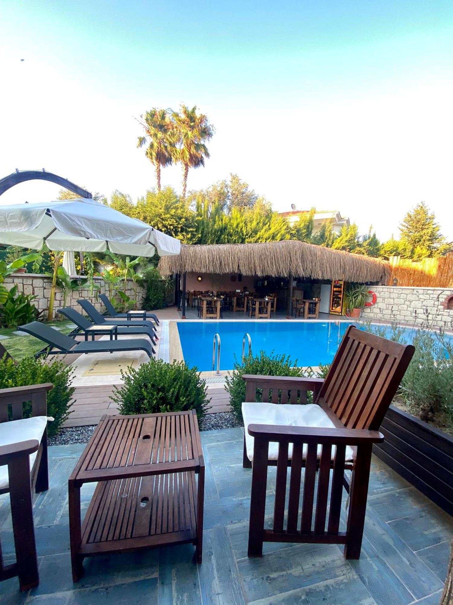 Pupa Alacati Butik Otel Çeşme Buitenkant foto